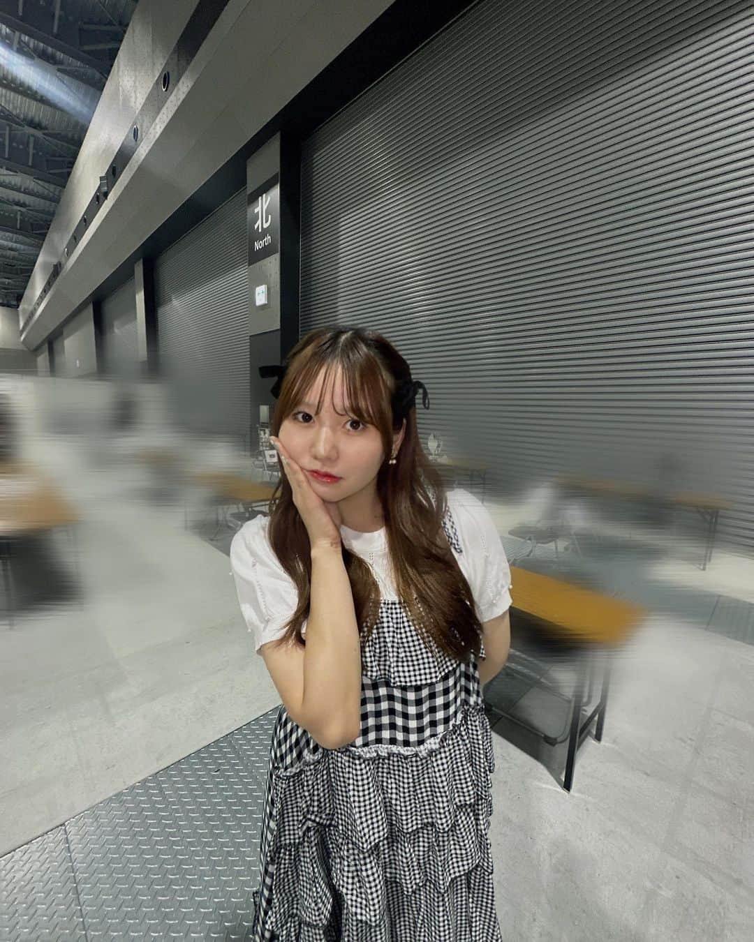 上村亜柚香のインスタグラム：「.  愛知暑い！！！！」