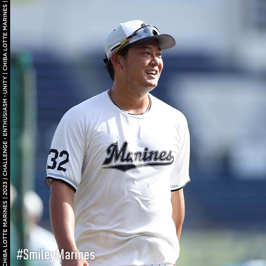 千葉ロッテマリーンズさんのインスタグラム写真 - (千葉ロッテマリーンズInstagram)「#MondayMotivation #SmileyMarines #chibalotte #田村龍弘 #メルセデス #ペルドモ #佐々木朗希 #鈴木昭汰 #中森俊介 #小島和哉 #荻野貴司 #ポランコ #佐藤都志也 #岩下大輝 #柿沼友哉」9月18日 8時00分 - chibalotte