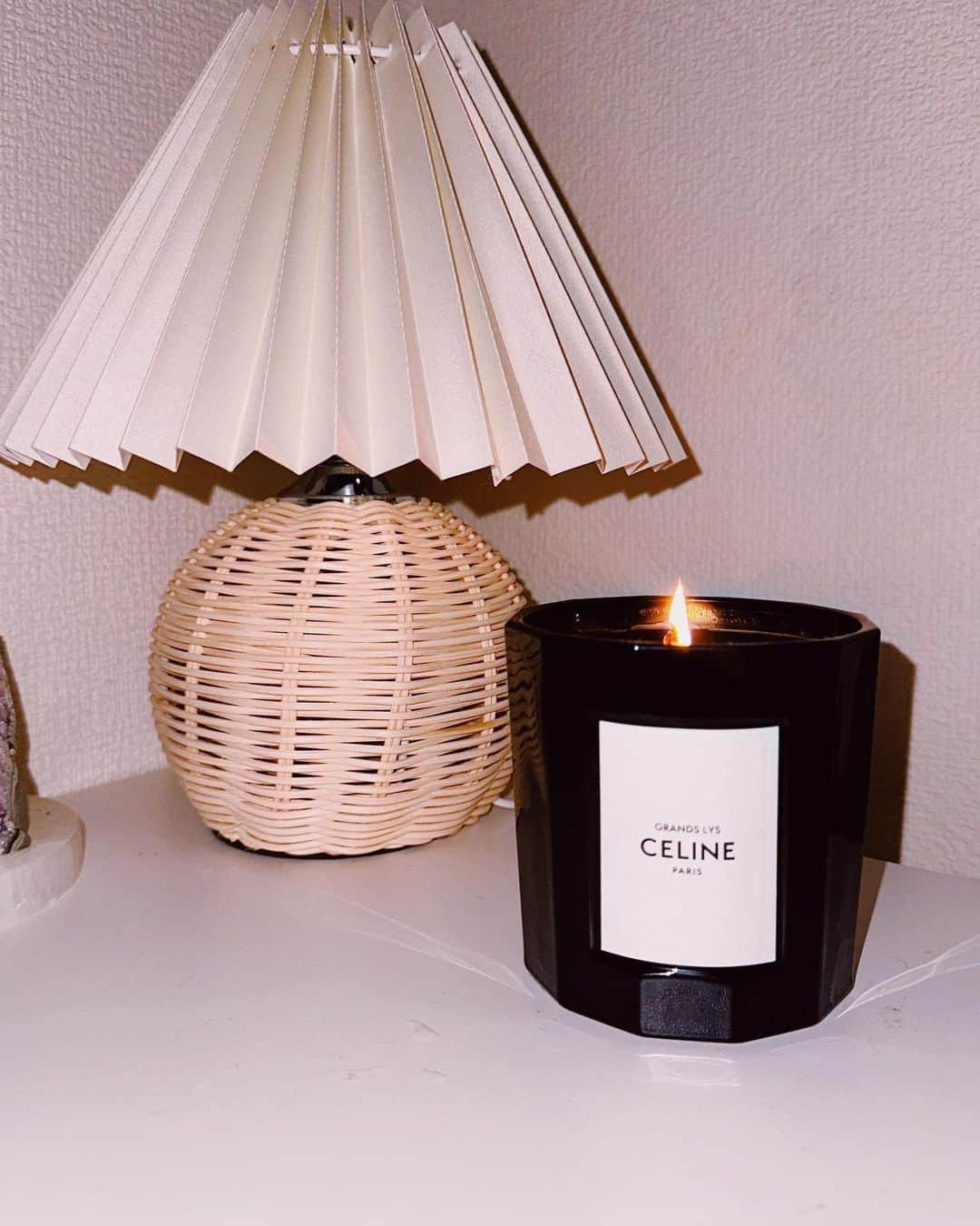 難波サキのインスタグラム：「@celine 🕯️🌙」