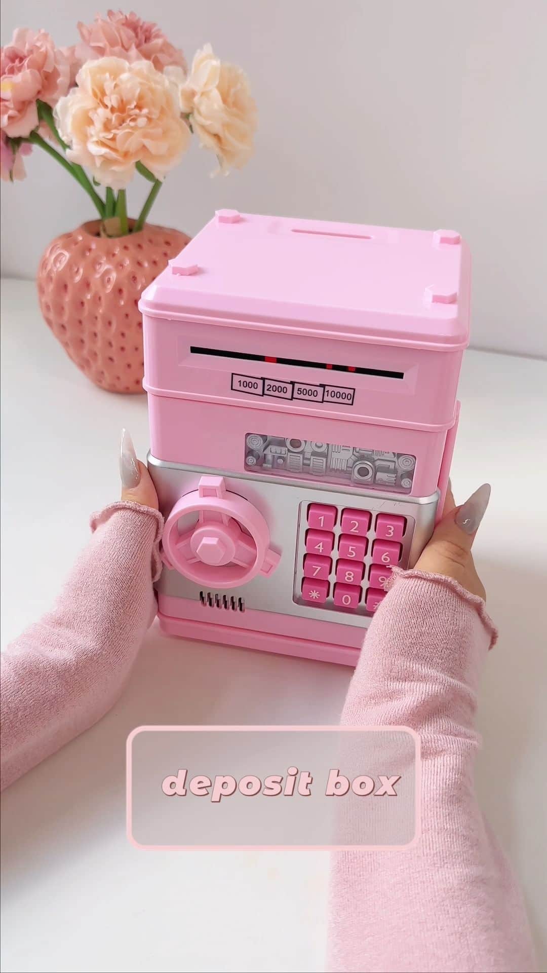 SHEINのインスタグラム：「Stash your cash but make it 💗 SUPER CUTE 💗 We're banking on this doll-coded deposit box 💰✨  🔎 15502090  #SHEIN #SHEINforAll #SHEINstyle #fashion #chic #saveinstyle」