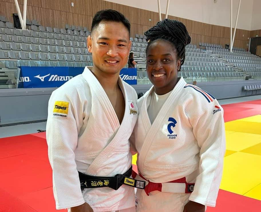 海老沼匡さんのインスタグラム写真 - (海老沼匡Instagram)「Stage Mizuno in Verquin and Nanterre 🥋🇫🇷  #Judo #Mizuno #Verquin #Nanterre  Merci✌️✨  @mizunojudo  Eiji Kikuchi 15-17th September」9月18日 0時34分 - masashi_ebinuma