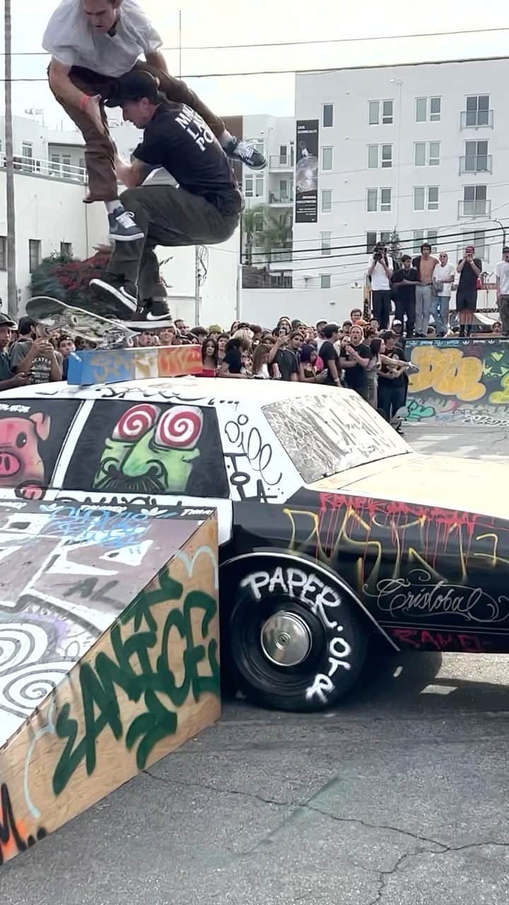 のインスタグラム：「GT 🗣️ @DownSouthInHell   #MonsterEnergy #Skate #Skateboard #ActionSports」