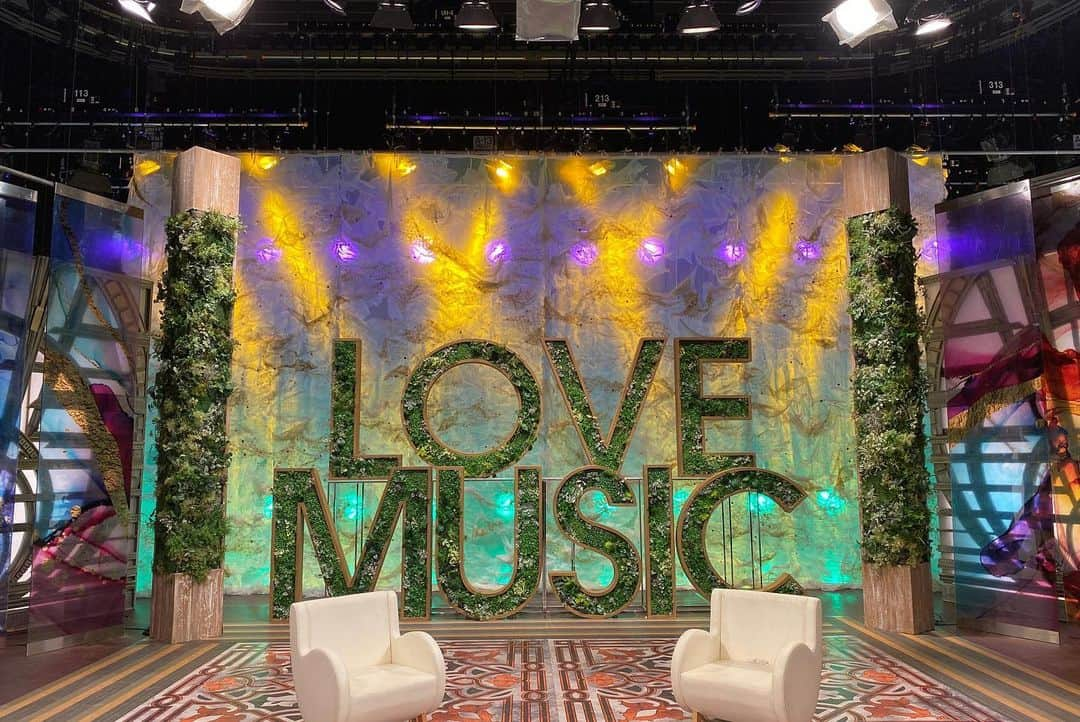 フジテレビ「Love music」さんのインスタグラム写真 - (フジテレビ「Love music」Instagram)「Love music」は 9月17日の放送をもって番組が 終了しました。 ※地域によって放送日時が異なります  番組に出演してくれた皆さま、 番組に携わってくれた皆さま、 そして番組を応援してくれた皆さま、 本当にありがとうございました！ 番組が終了しても、 一生音楽を愛し続けていきましょう！！ Don’t Stop Love Music!!!」9月18日 0時54分 - lovemusic_fujitv