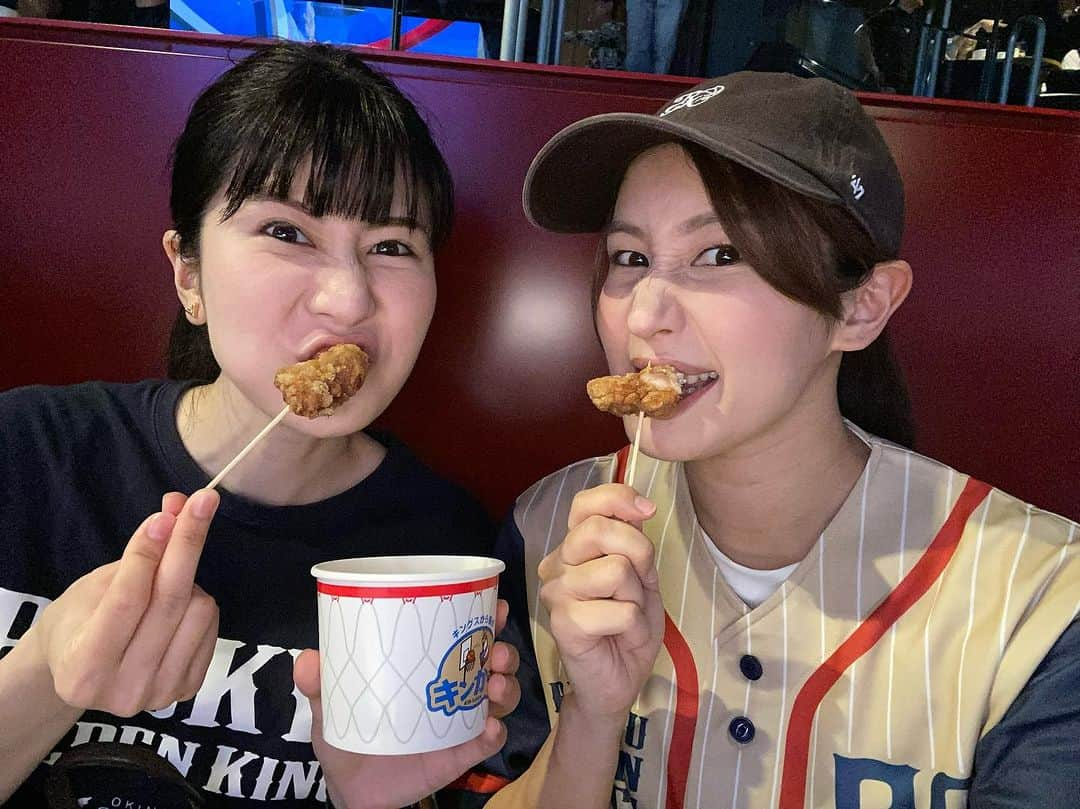 長嶺花菜さんのインスタグラム写真 - (長嶺花菜Instagram)「🏀 待ちに待ったキングスVS群馬プレシーズンゲーム！ 久しぶりにGO!GO!KINGS!コールできて楽しかったー😆  沖縄アリーナは、シーズンを楽しみにしているブースターのキングス愛が溢れてた！　　　  開幕が待ち遠しいなぁ♡  推しのアリーナフードは 今シーズンも「キンから」に決まり！  #キングス女子」9月18日 1時39分 - kana_nagamine