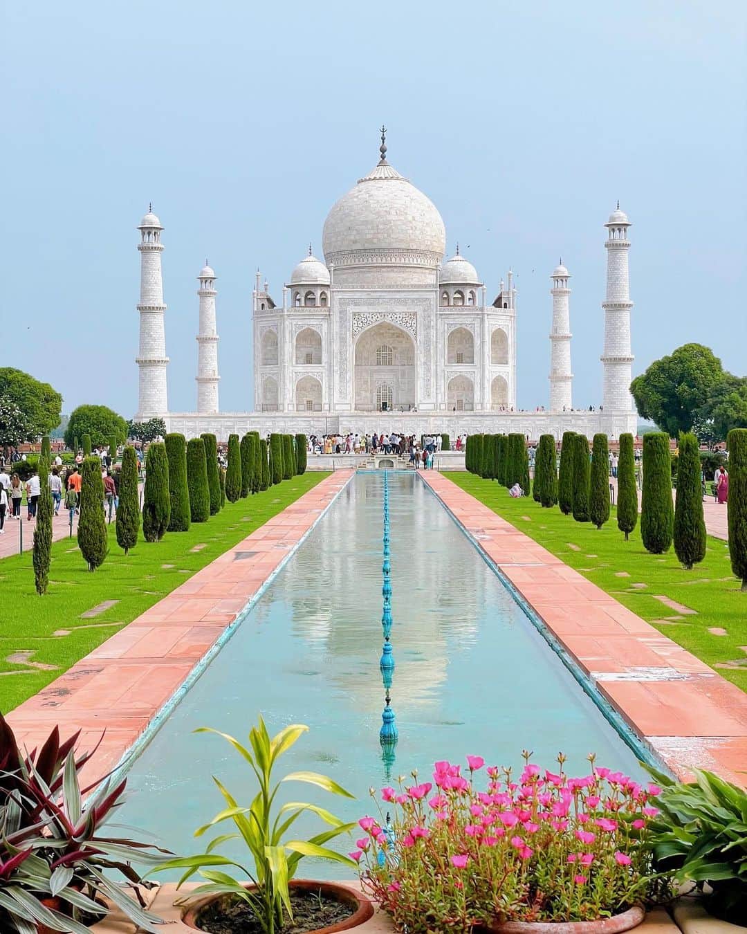 カオルコさんのインスタグラム写真 - (カオルコInstagram)「Taj Mahal  まるで絵本の世界 嘘かのように美しい  #タージマハル  #tajmahal #travel  #india」9月18日 2時07分 - ka_ruk_