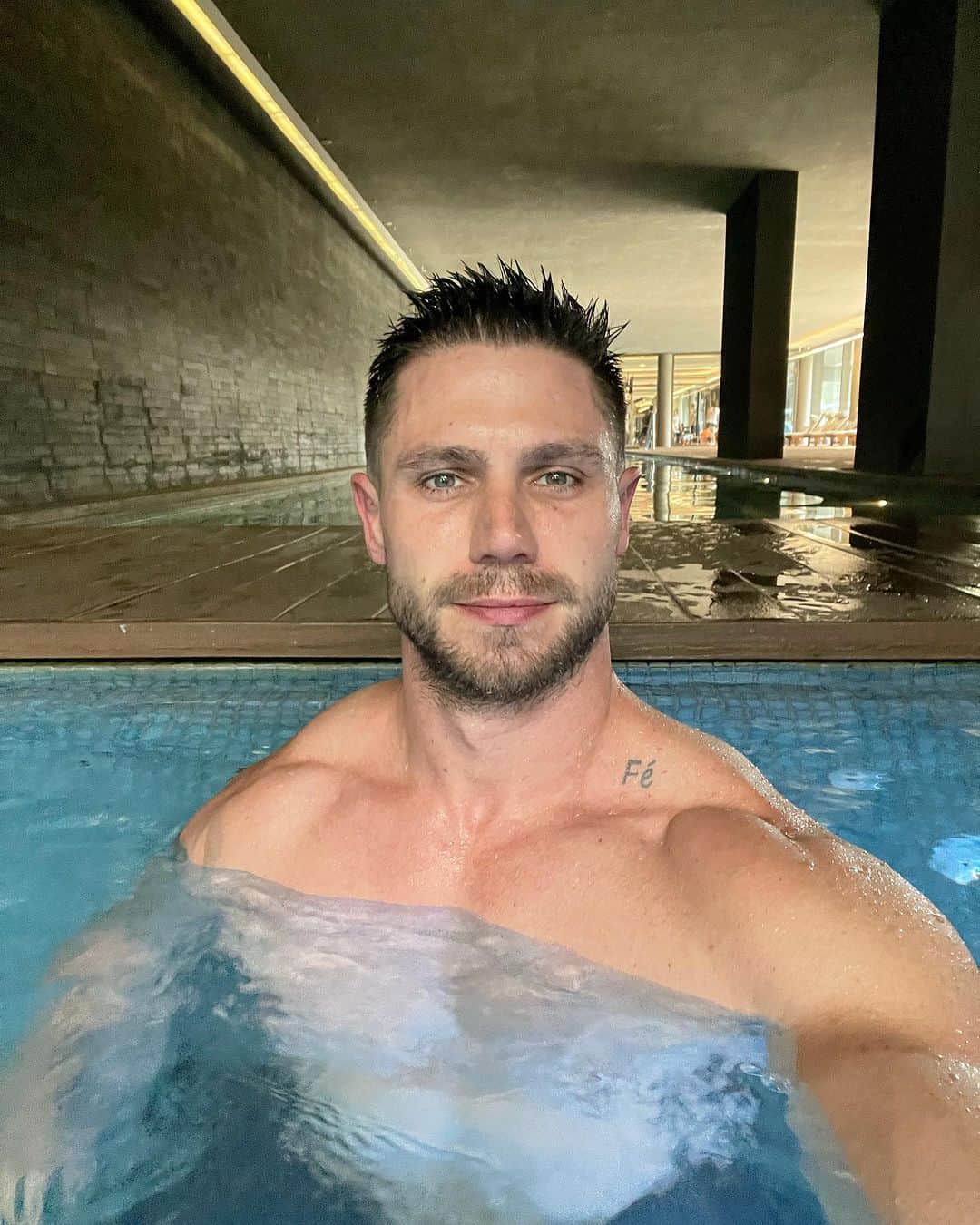 Jonas Sulzbachのインスタグラム：「nos últimos dias 📷🤍」