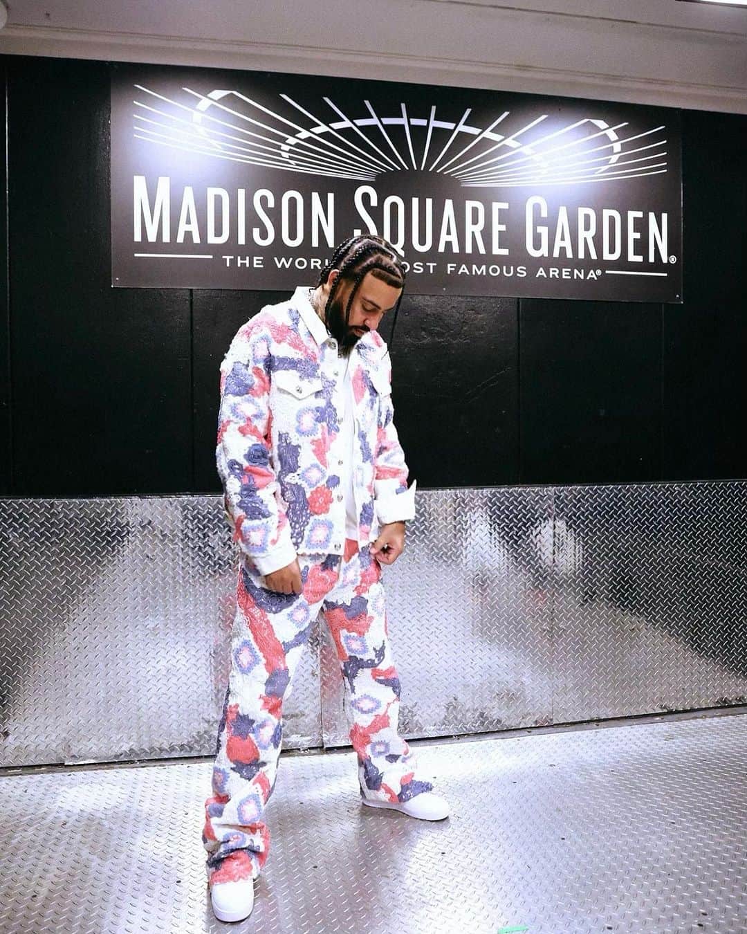 フレンチ・モンタナのインスタグラム：「Puttin' squares in the garden, holdin court in the streets」