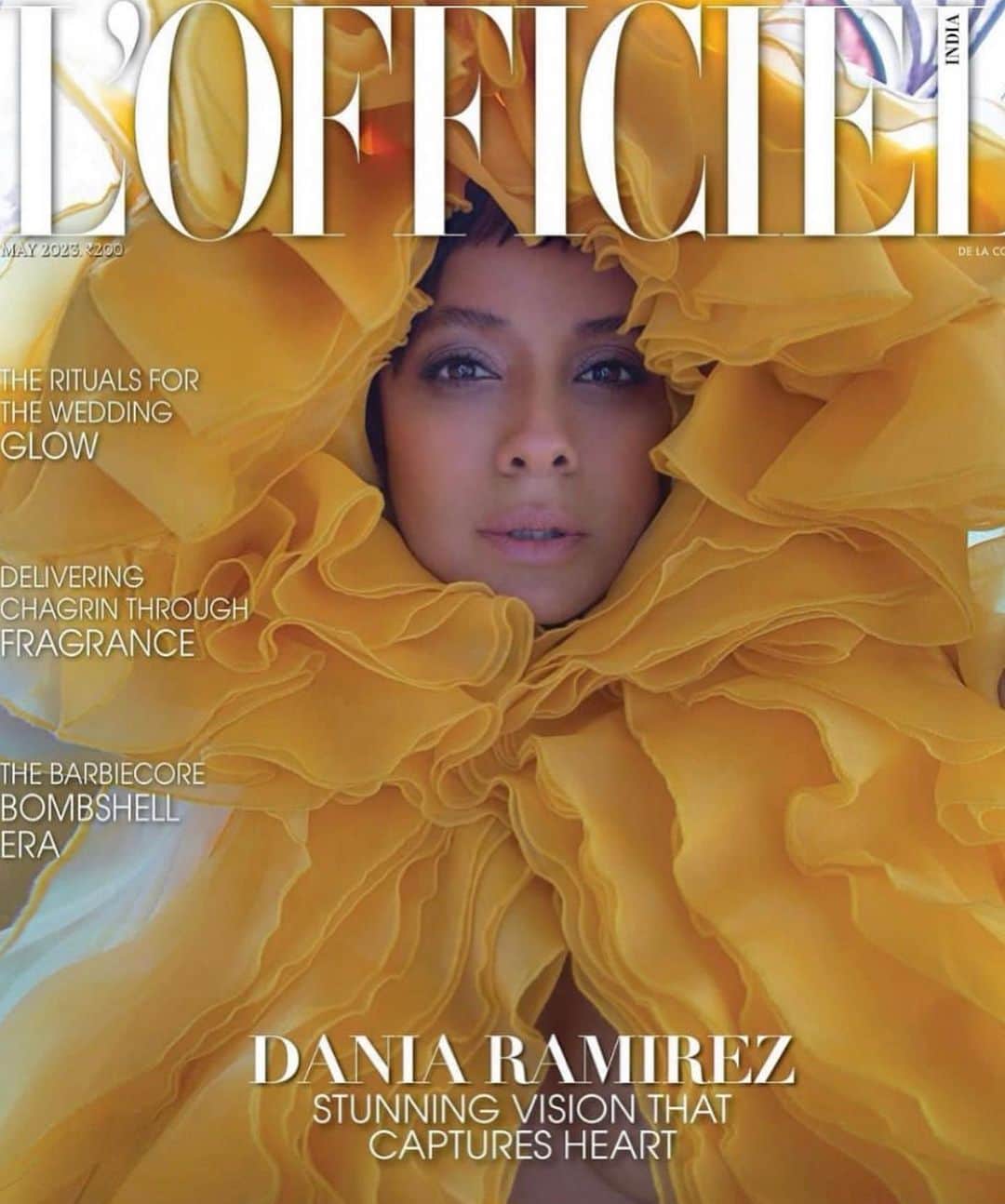 ダニア・ラミレスさんのインスタグラム写真 - (ダニア・ラミレスInstagram)「L’OFFICIEL COVER  Swipe 👉🏼  JOVANA LOUIS X DANIA RAMIREZ   Actress @daniajramirez from @sweettoothnetflix and @deviousmaids wears a @jovanalouis archival gown for l’officiel magazine. That's the incomparable level of fierceness you display when you wear #JOVANALOUIS. Designed by @jovana_benoit and styled by @phillipbloch.   Team Credits: Dania Ramirez @daniajramirez , @atulbehl33  Photographer: Tony Duran www.tonyduran.net Photo assistant: Justin Schwan Makeup: Kela Wong @kelawong using Charlotte Tilbury Hair: Ricardo Rojas  #covergirl #lofficiel #jovanalouiscover #jovanalouis #lofficielcover #printcover」9月18日 4時35分 - daniajramirez