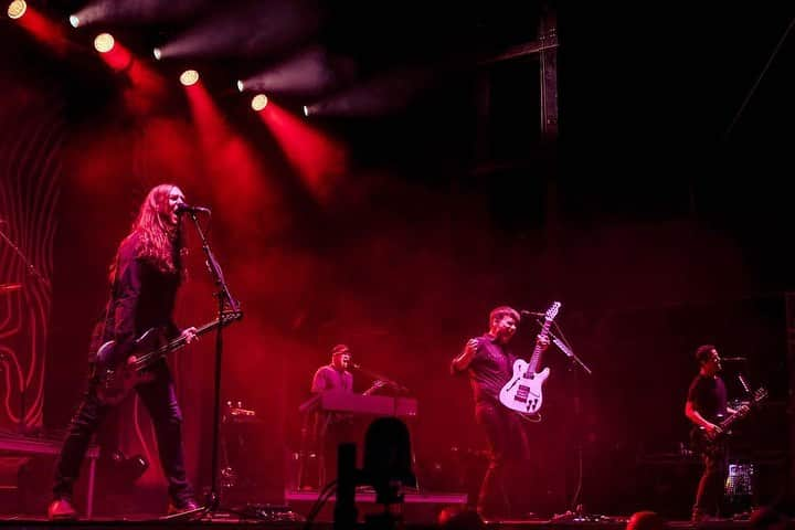 Jimmy Eat Worldさんのインスタグラム写真 - (Jimmy Eat WorldInstagram)「Thank you @thebigefair! Photos by @noisefloorphoto」9月18日 5時15分 - jimmyeatworld