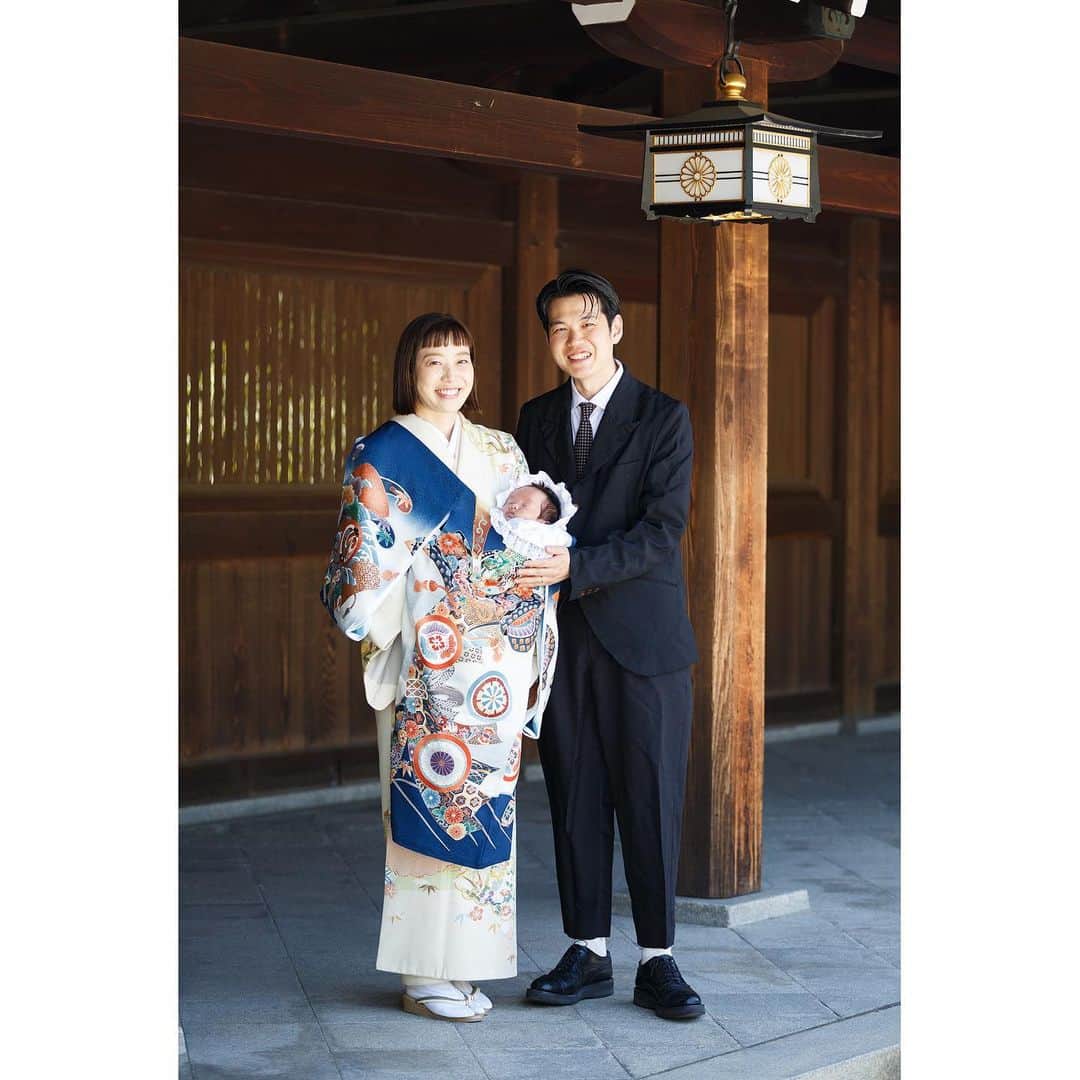 KOBOのインスタグラム：「おはようございます☀  今日もたくさんご予約いただいております  素敵な記念を残しましょう📸  #出張撮影 #お宮参り #出張カメラマン」