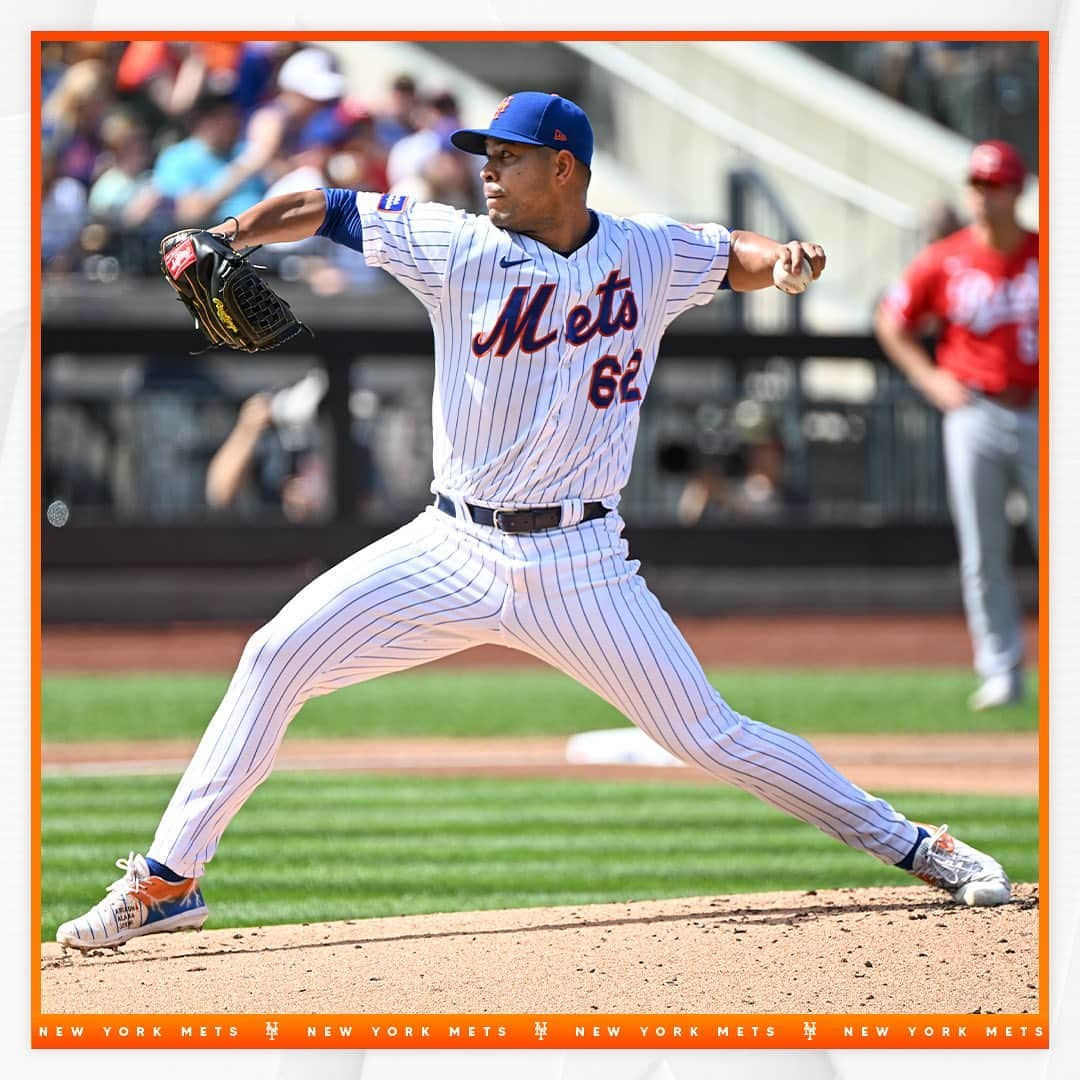 ニューヨーク・メッツさんのインスタグラム写真 - (ニューヨーク・メッツInstagram)「Big Sexy Day W 🤩 #MetsWin #LGM」9月18日 5時36分 - mets