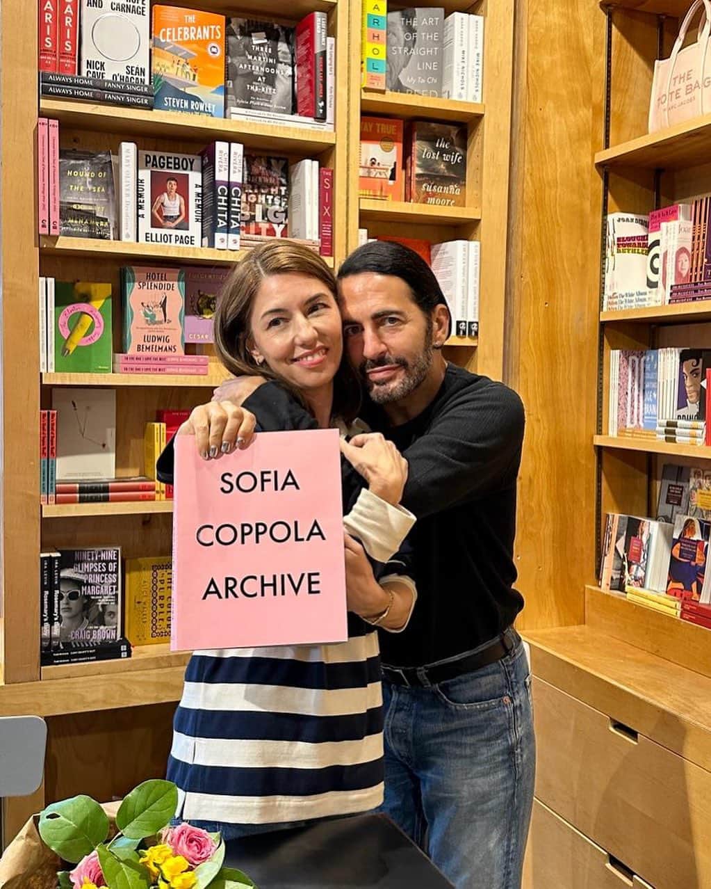 マーク・ジェイコブスのインスタグラム：「a super sweet book signing  Sofia. the best. always.  SOFIA COPPOLA ARCHIVES  @sofiacoppola  @thebookmarc   #beautifulfriendship #gratefulnothateful」