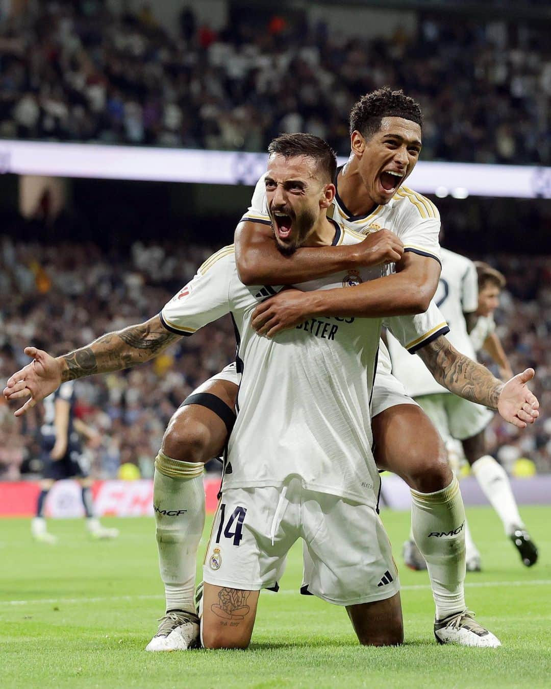 ホセ・ルイス・サンマルティン・マトのインスタグラム：「Qué bonito es ganar en el Santiago Bernabéu !!! Nos volvemos a ver el miércoles @realmadrid ⚔️🤍」