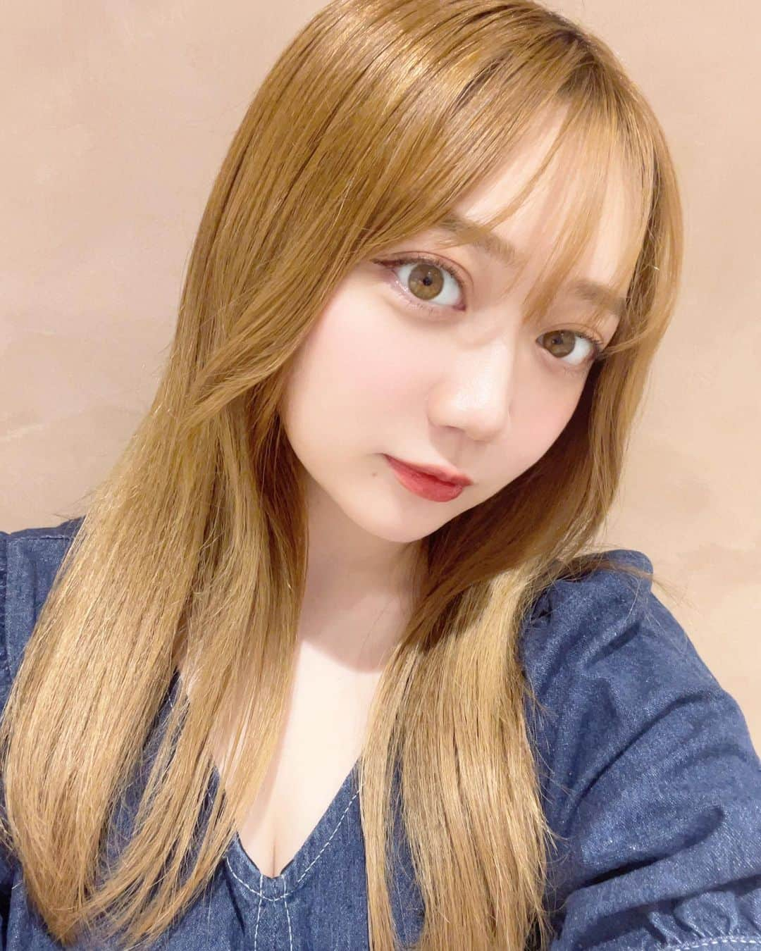 小澤しぇいんさんのインスタグラム写真 - (小澤しぇいんInstagram)「やっほー💙  前髪シースルーにしたよ〜 韓国風ヘアにしたよぉ🇰🇷 久々に前髪作ったら友達に褒められたん😗  どう？？♡」9月18日 16時49分 - 1217_shane