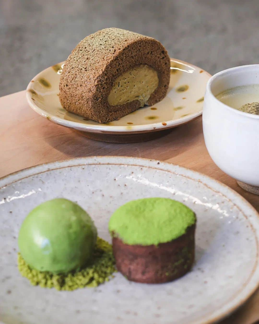 Erinaさんのインスタグラム写真 - (ErinaInstagram)「Matcha sweets 🍵 over overdue catch-up brought a sense of nostalgia and warmth to our long-awaited reunion😆  #matcha #抹茶」9月18日 17時17分 - eliseaki