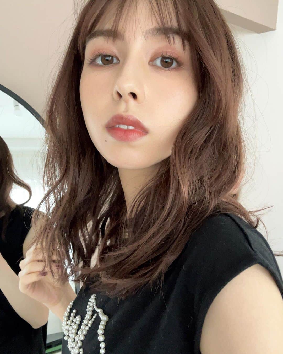 マイヤーズ江玲奈のインスタグラム：「Shooting day ❤️‍🔥🌹」