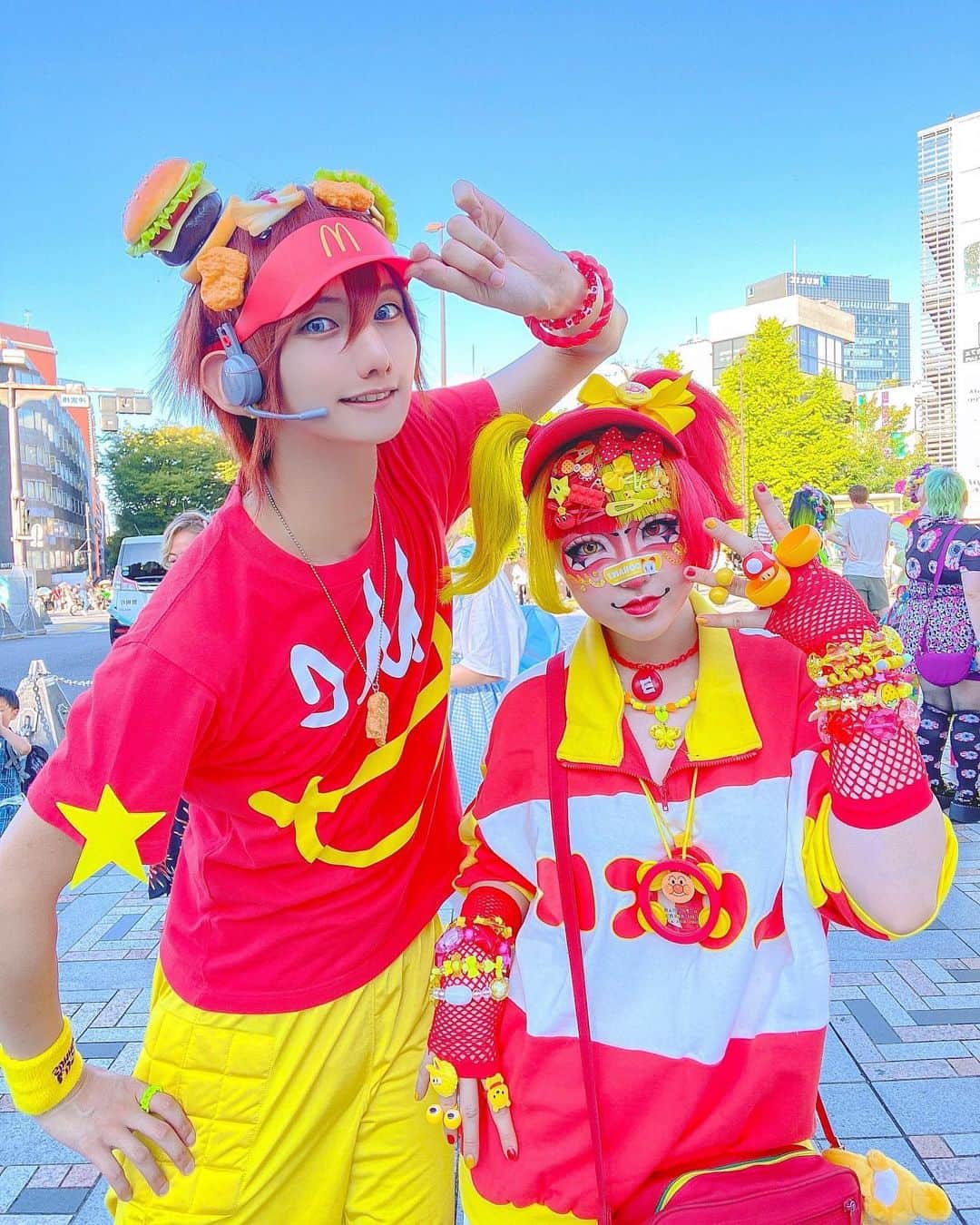 江崎びす子さんのインスタグラム写真 - (江崎びす子Instagram)「マクドナルド🍔🍟デコラ❤️💛 #neoデコラ会  #mcdonald  #マクドナルド #食品デコラ」9月18日 17時53分 - bisukoezaki