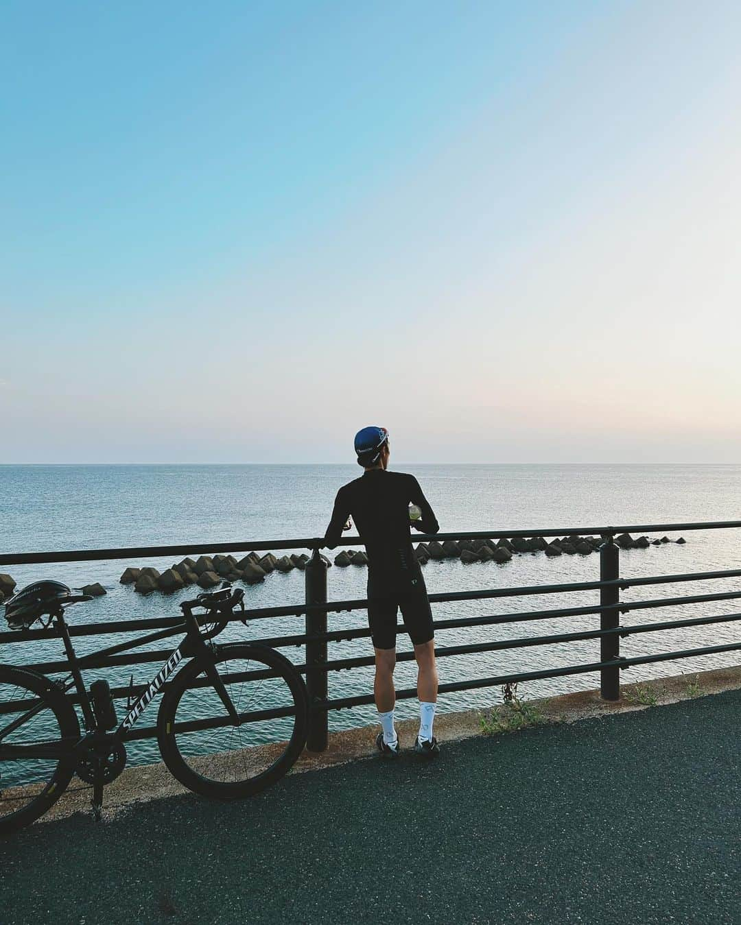 Takafumi Gotoさんのインスタグラム写真 - (Takafumi GotoInstagram)「Good morning ride 🚴‍♂️ 🚴」9月18日 9時15分 - apollo510