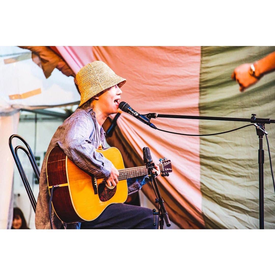 柳沢亮太のインスタグラム：「2023.09.17 水上高原リゾート200 ″New Acoustic Camp 2023〜わらう、うたう、たべる、ねっころがる。〜″ #SUPERBEAVER #ニューアコ #写殺 @cazrowaoki」