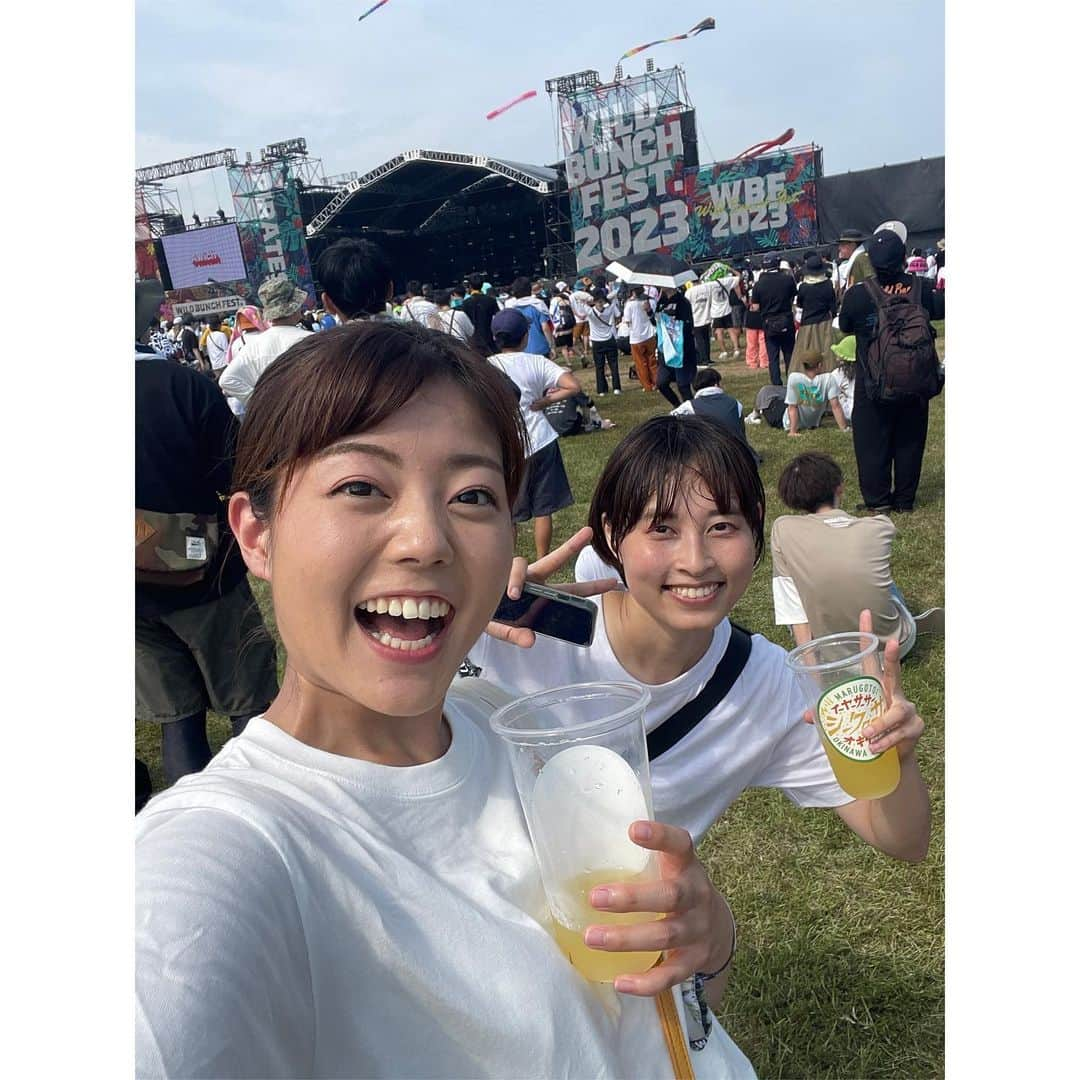 田村友里さんのインスタグラム写真 - (田村友里Instagram)「#ワイルドバンチフェス2023 人生初めてのフェス。 ずっと憧れはあったものの なかなか勇気が出なかったフェス。 気付けば、右手あげて、飛び跳ねて、 ヘッドバンギングまでしちゃったりなんかして🤣 あーーー楽しかった！！！✨ 今夜の「ヨルノバ」でたっぷりお話しよう👌  .」9月18日 10時27分 - yuri_tamura0894