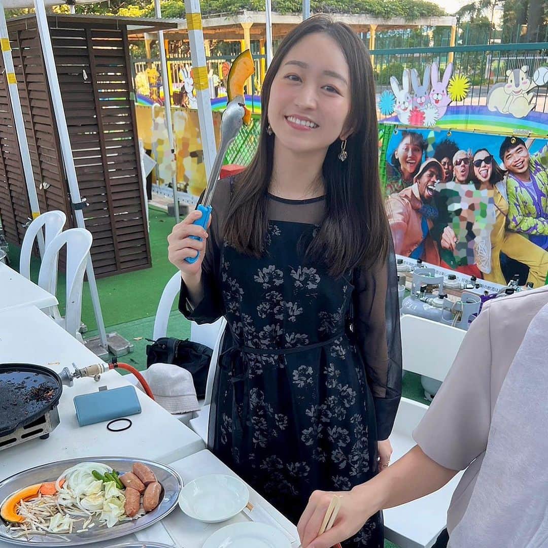 のインスタグラム：「妹とビアガーデンへ！ 真夏は暑すぎて家に篭ってばかりだったので、ここから夏を取り戻しにいきます☀️」