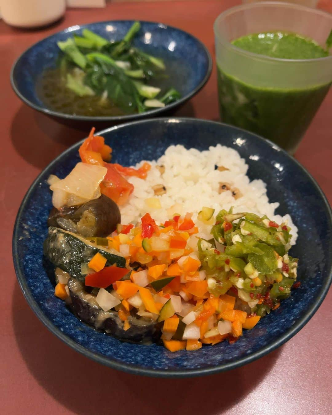 Rocoさんのインスタグラム写真 - (RocoInstagram)「#按田餃子今日のまかない まとめ  #按田餃子#まかない#賄い#まとめ」9月18日 11時38分 - rororo_roco