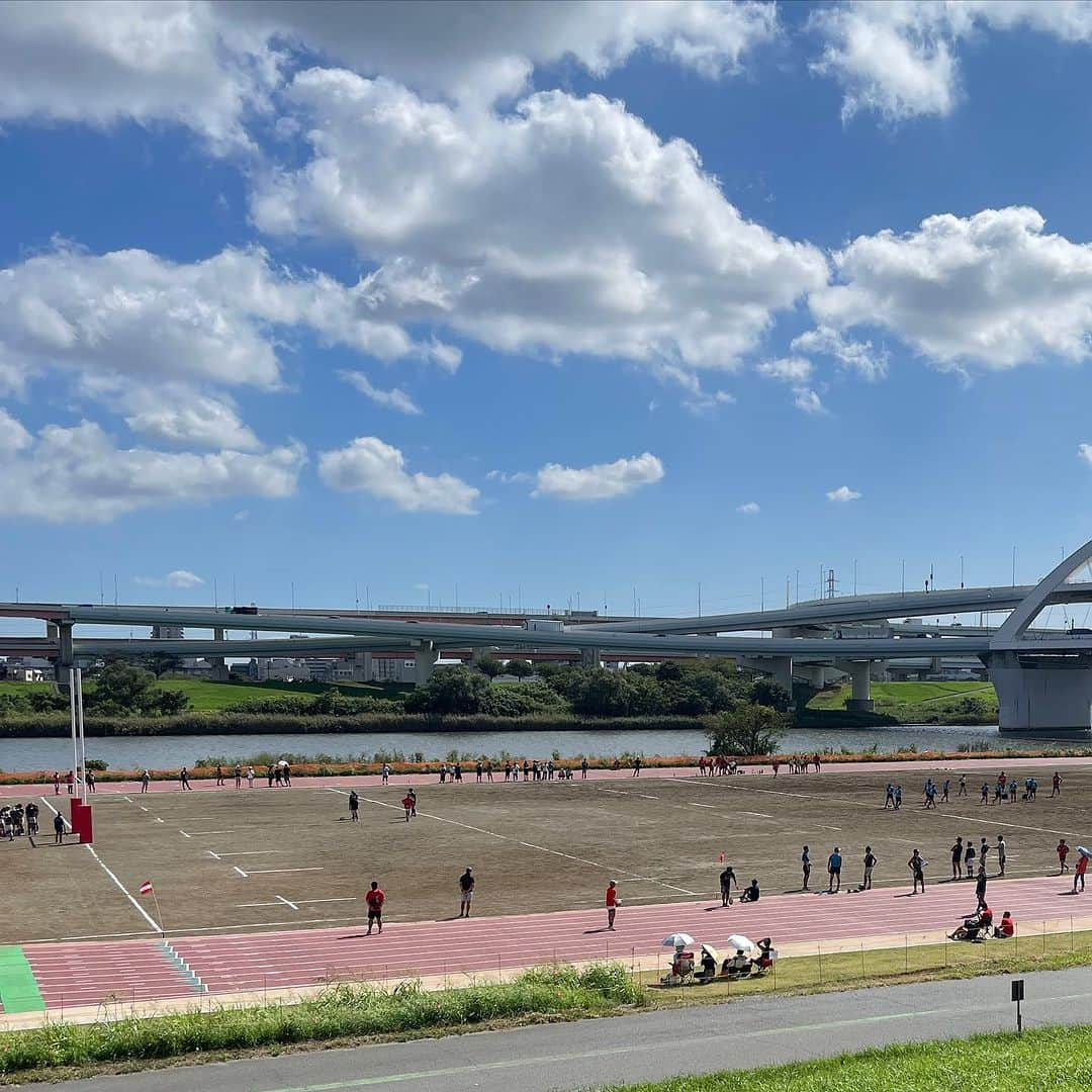 五箇公貴さんのインスタグラム写真 - (五箇公貴Instagram)「ランニング中に新しくできたラグビー🏉グラウンドで駆け回る高校生を見て元気でました。」9月18日 12時19分 - kimitakagoka