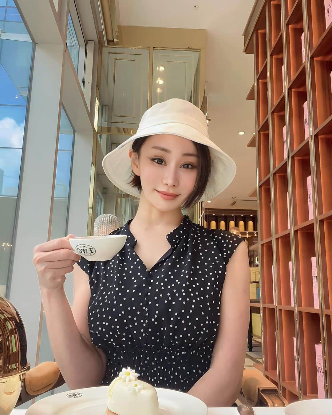 明里ともかさんのインスタグラム写真 - (明里ともかInstagram)「紅茶は断然アールグレイ派です。 ・ ・ ・ #アールグレイ #twgtea  #アックジョン」9月18日 12時39分 - akaritomoka2016