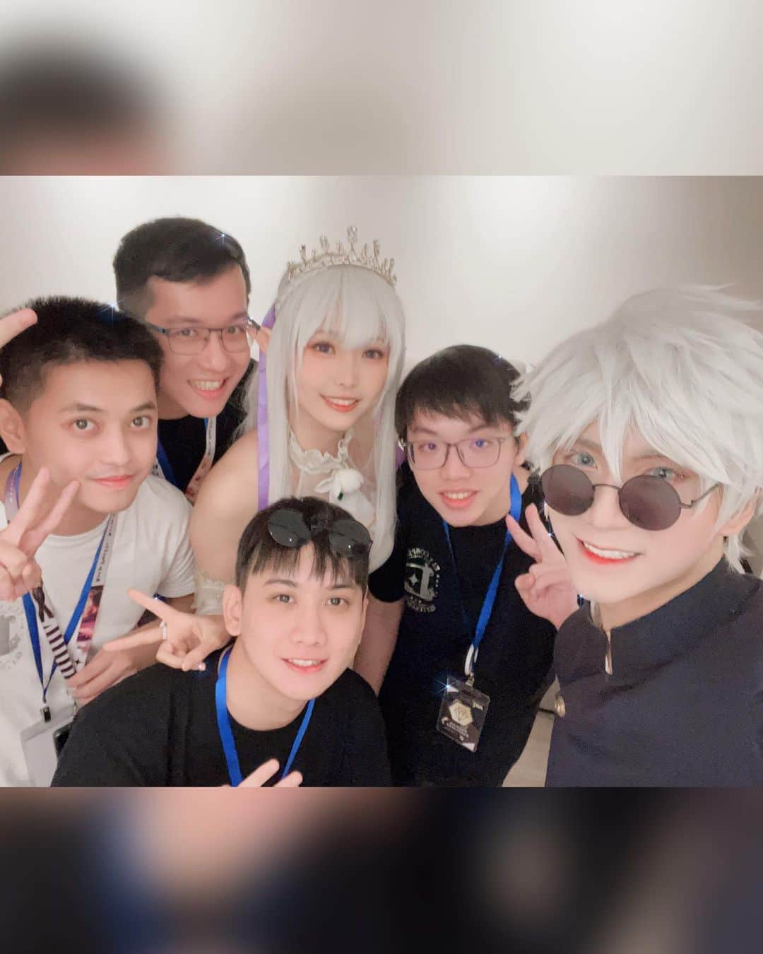 Elyさんのインスタグラム写真 - (ElyInstagram)「Thank you to everyone who came to see Ely over these two days. ✨It's been several years since my last visit to Penang, and I still remember meeting many of you from before. Seeing you all grown up really touched my heart 🥺 Looking forward to come visit you all again in the future and enjoy more of Penang's delicious food 💕  Ely要飛啦～✈️這次檳城Amigo 活動真的玩的很開心！謝謝主辦的照顧✨謝謝大家兩天來找E子，上次檳城已經是好幾年前了，好幾位我都還記得以前見過，看到你們都長大了真的特別感動🥹期待未來還有機會再來找大家&享受更多檳城美食～💕」9月18日 12時56分 - eeelyeee