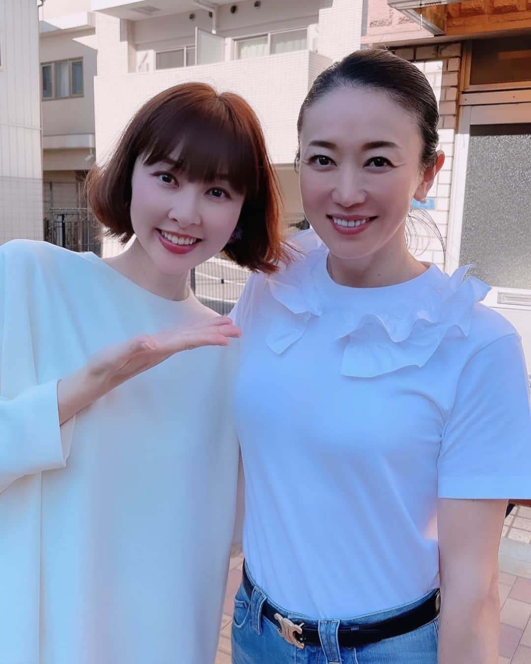 相沢礼子さんのインスタグラム写真 - (相沢礼子Instagram)「田中雅美さん♡  浦田聖子ちゃん　@satoko_urata のおかげで、とても久しぶりにお会いすることができました^ ^  お綺麗でスタイル抜群で、お話しするととても気さくで面白くて、始球式のお話でみんなで盛り上がりました♡  素敵すぎて目がハートになりました^ ^  またお会いしたいです^ ^ 心からありがとうございます😆  #田中雅美　さん @tanakamasami_official  #相沢礼子　 #centforce  #セントフォース #happy #love #photooftheday  #憧れ」9月18日 13時47分 - reikoaizawa828