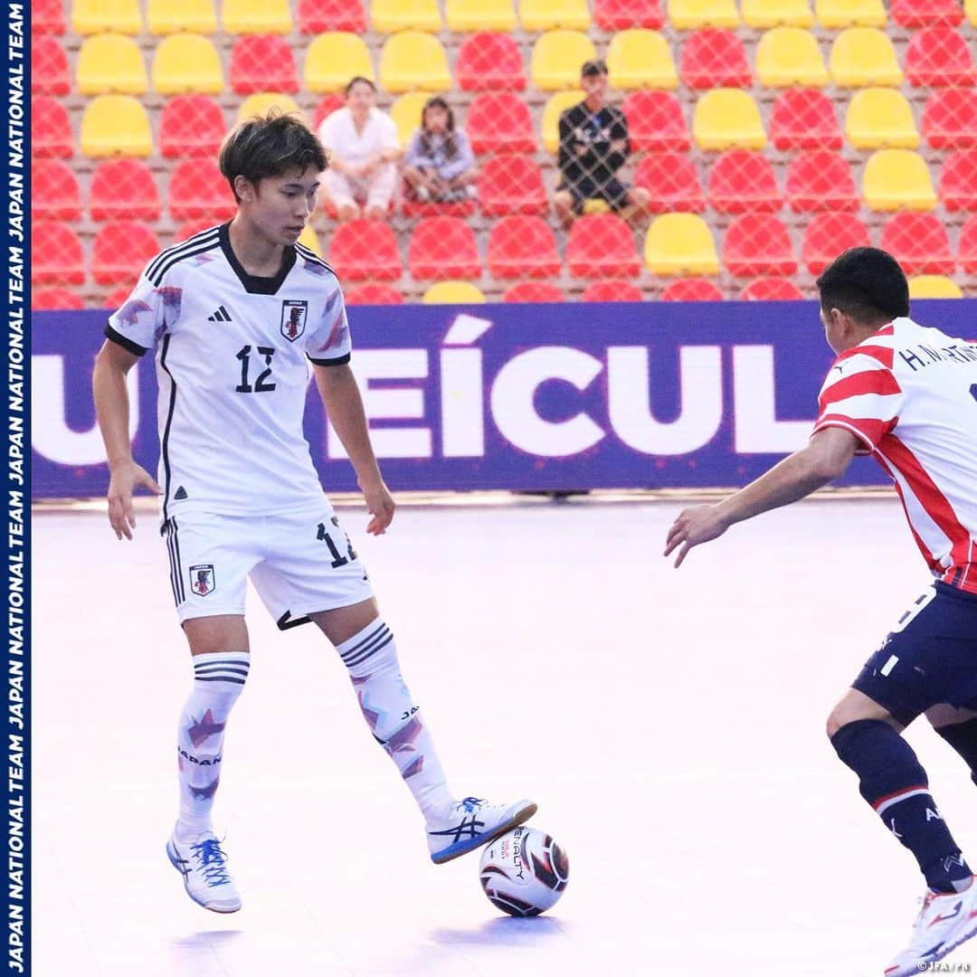 日本サッカー協会さんのインスタグラム写真 - (日本サッカー協会Instagram)「. 🔹フットサル日本代表🔹 【2023.9.17 Match Report✍️】  『Futsal Nations Cup』パラグアイ代表との3位決定戦⚔️ 表彰台を目指して戦いましたが3-7で敗れ、大会を4位で終えました。  また、#黒本ギレルメ 選手が大会ベストGKに選出されています🧤  詳しいレポートはプロフィールのJFA公式サイト『JFA.jp』から✍  #夢への勇気を #フットサル日本代表 #jfa #daihyo #フットサル #Futsal #⚽️」9月18日 14時00分 - japanfootballassociation