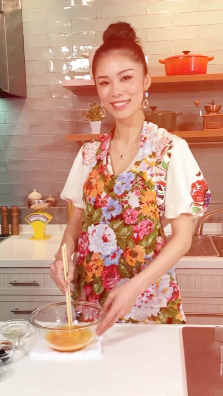 森理世のインスタグラム：「Bon appetit 🤌🏼👩🏻‍🍳」
