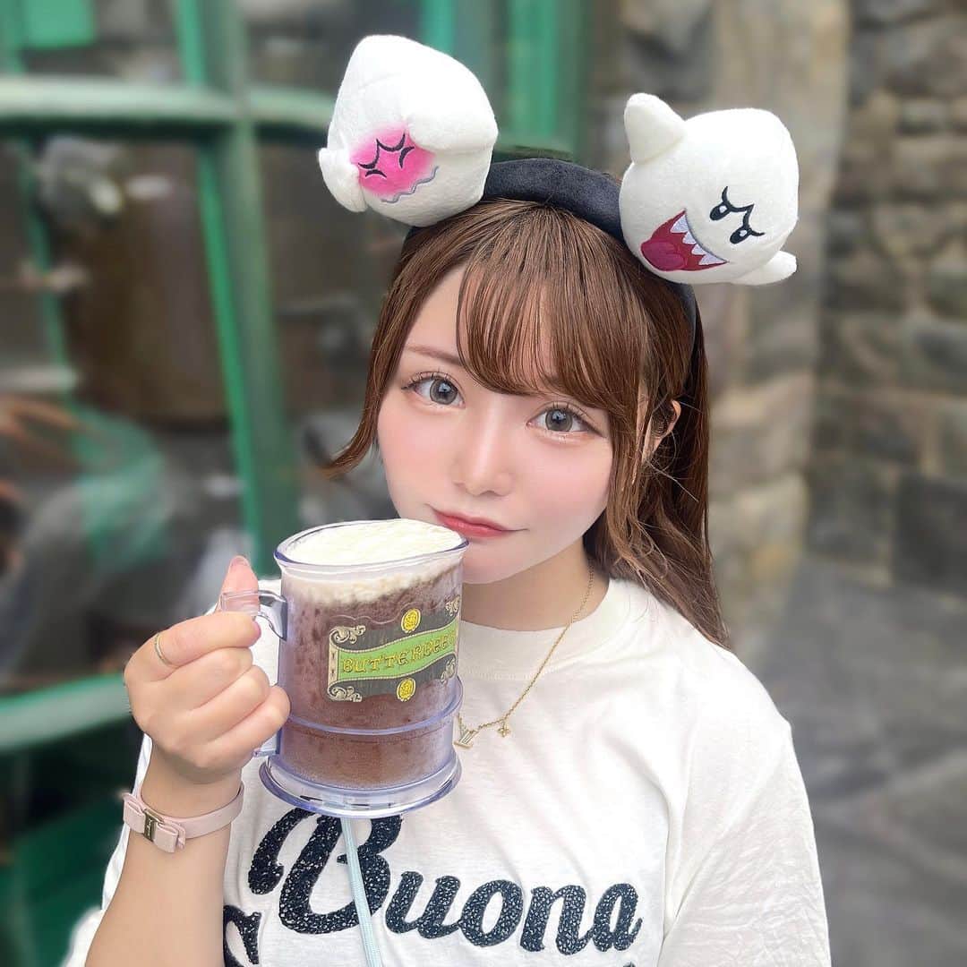 南まなのインスタグラム：「バタービールとても好き派です🍺」