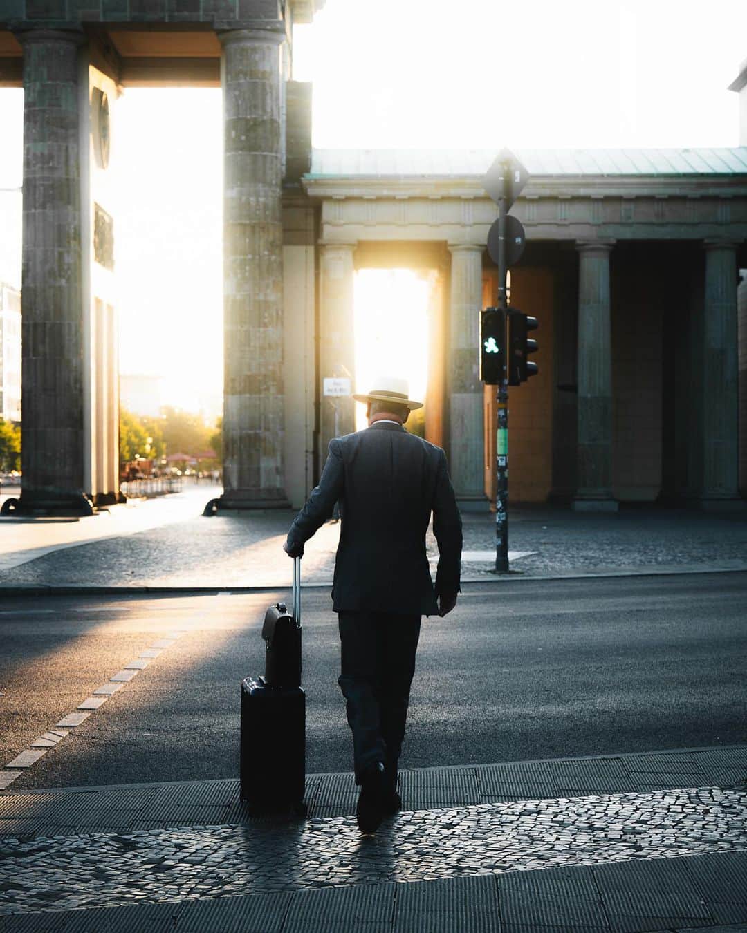 Thomas Kakarekoのインスタグラム：「A Tale of the Man Who Walked Beyond Time #berlin」