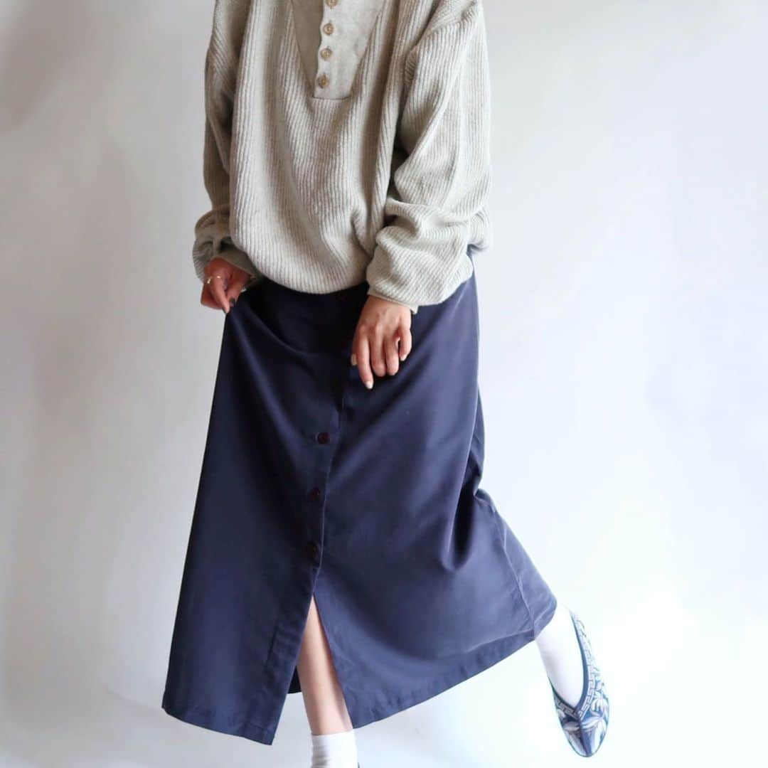 TheSunGoesDownさんのインスタグラム写真 - (TheSunGoesDownInstagram)「front button long skirt  staff 157cm」9月18日 15時43分 - tsgd_tokyo