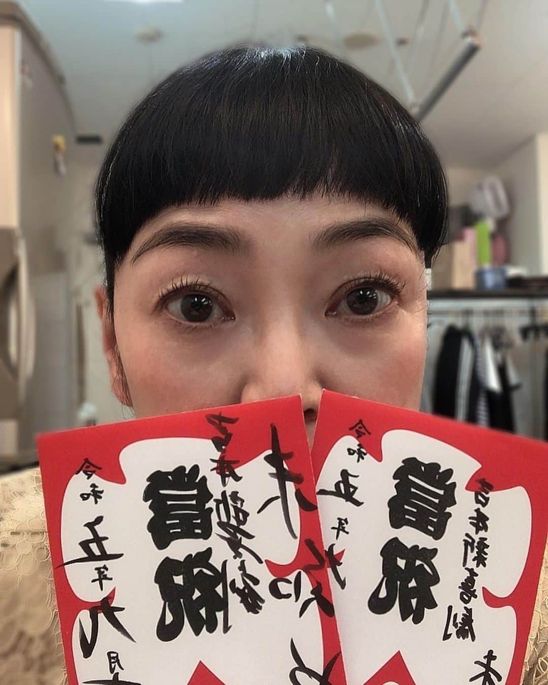 未知やすえさんのインスタグラム写真 - (未知やすえInstagram)「今日までのNGKすっちー座長 16日・17日と大入りが出ましたー 嬉しい😆 沢山のお客様にお越し頂きありがとうございます。 前説は高関優くんと入澤弘喜くん お疲れ様でした！ それにしても毎日、暑いねぇ…💦 #NGK #よしもと新喜劇  #すっちー座長  #高関優 #入澤弘喜 #未知やすえ」9月18日 18時43分 - michiyasue