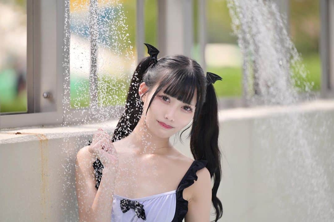 のインスタグラム：「. . 🦇 . . . . . . . . . . #量産型  #病みかわいい #地雷女 #量産型コーデ #量産型女子 #地雷 #量産型ヲタク #自撮り女子 #自撮り界隈 #ゴスロリ #좋아요 #셀카 #셀피 #메이크업 #팔로우 #카페 #셀스타그램 #グラビアアイドル #グラビアモデル #グラビア撮影 #水着 #水着コーデ #水着美女 #水着女子 #swimmingsuit #swimwear  #swimsuit #激ヤバフレッシュ #プール撮影会 #グラビア」