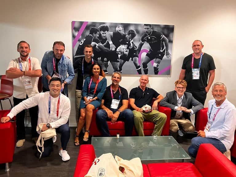山田章仁のインスタグラム：「Teamwork makes the dream work🔥 @agence_startnplay 🙏🙏  #rwc2023 #rugby」