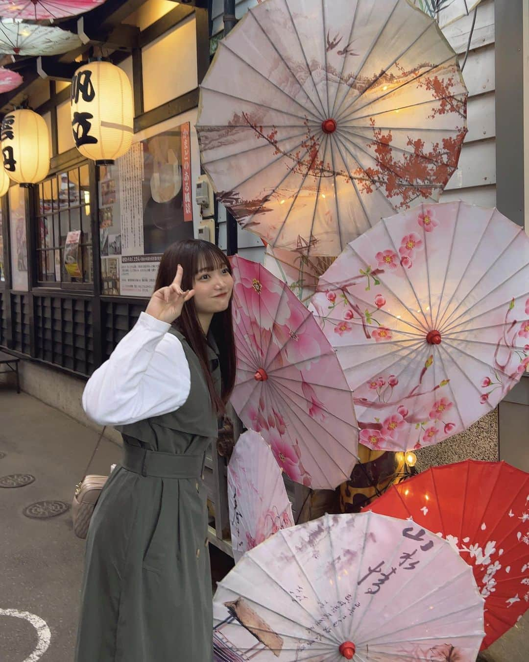 薄倉里奈さんのインスタグラム写真 - (薄倉里奈Instagram)「. . 北海道旅行のときの写真です🎞️ 親友ちゃんが撮ってくれました☺︎」9月18日 19時02分 - rina_rina0927