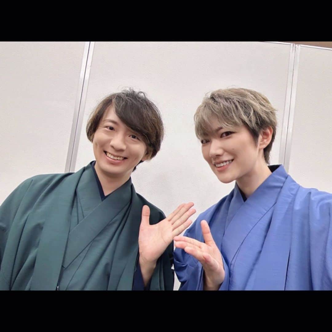 のインスタグラム：「☆ 京まふ2023 『戦国妖狐』スペシャルステージ、真介役の木村良平さんと登壇させて頂き、作品についてお話しましたー。着物！戦国妖狐の世界観にぴったりで嬉しかったです✨ . キャラクター紹介やお気に入りシーンは、初公開場面がたくさんで見応えたっぷり。原作で読んでいたシーンがどう動いて、どうなっていくのか1月の放送まで楽しみに待っていてください！！ . #京まふ2023 #戦国妖狐」