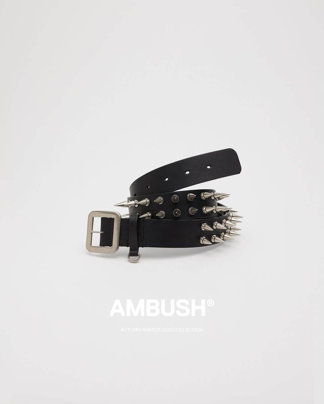 AMBUSHさんのインスタグラム写真 - (AMBUSHInstagram)「STRAP ON New #AMBUSH belts for the season with inspired hardware, grommets, and buckles that re-interpret the brand's symbolic 'A'.  Now available at our WORKSHOP.」9月18日 19時04分 - ambush_official