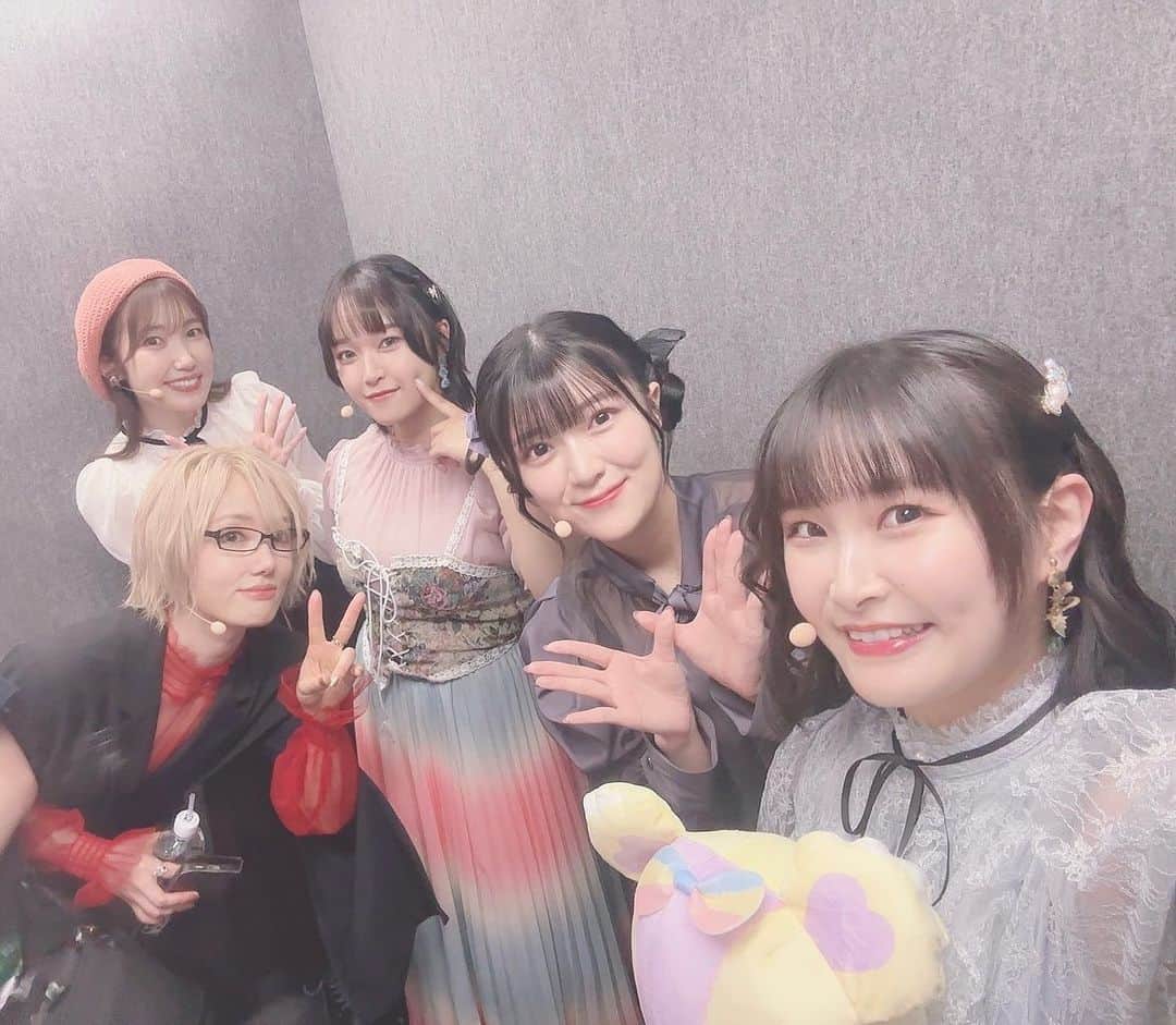 相良茉優のインスタグラム：「#プリマジ  #プリマジ朗読  お写真たち！！  本当に毎公演楽しくって(*´˘`* ) また単独イベントできるように頑張るぞ！ 次こそははにたんとも掛け合いたい♡」