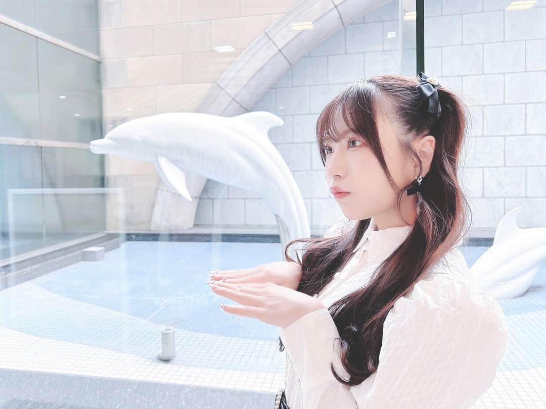 城崎ひまりさんのインスタグラム写真 - (城崎ひまりInstagram)「イルカポーズ🐬(？) . . . . . . #東京#ファッション#可愛い#かわいい#follow#フォローミー#自撮り#可愛い女の子#かわいい女の子#アイドル#girl#idol#kawaii#kawaiigirl#kawaiifashion#followme#lol#love#instagood#instadaily#OOTD#photooftheday#me#TagsForLikes#igers#イルカ#埠頭#ポートレート#portrait#インスタ映え」9月18日 19時16分 - shirosakihimari