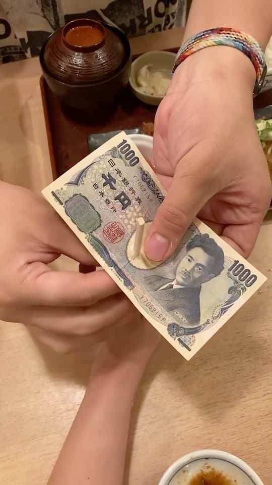 マジシャンGOのインスタグラム：「まじの事故　#月曜から夜ふかし #月曜から夜更かし #マジシャンgo #運命です #マジシャン」