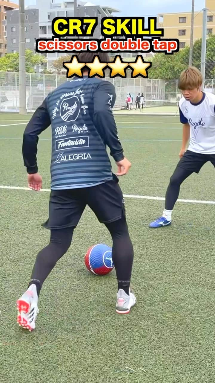 ショウヤのインスタグラム：「CR7 skill⚽️  @regate_shochan」