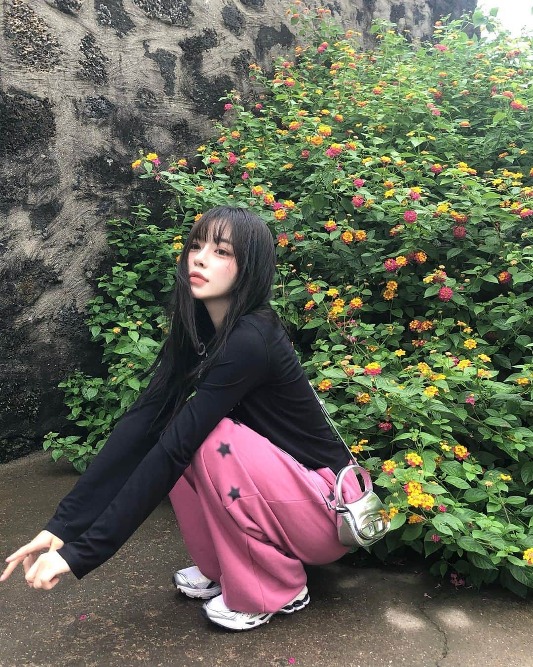 ウィ・ソンヒのインスタグラム：「(도쿄 사진 올리고 싶어서 급하게 올리는 제주 사진)」