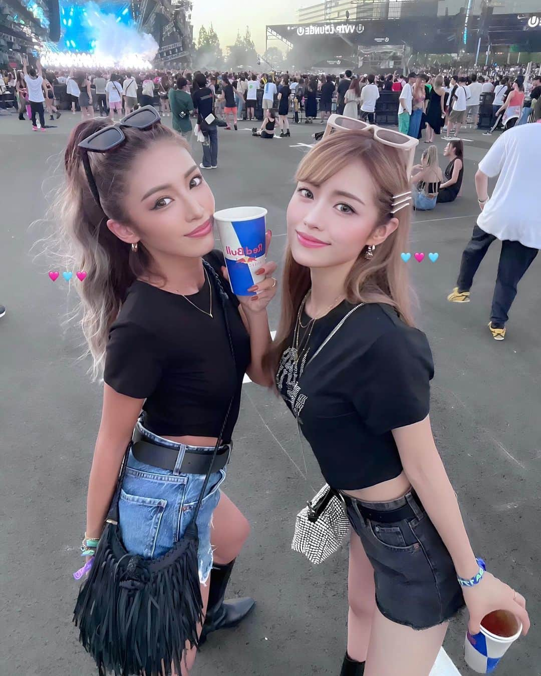 RYOのインスタグラム：「#ultrajapan 🎶🪩🙌🏻🩵🩷」