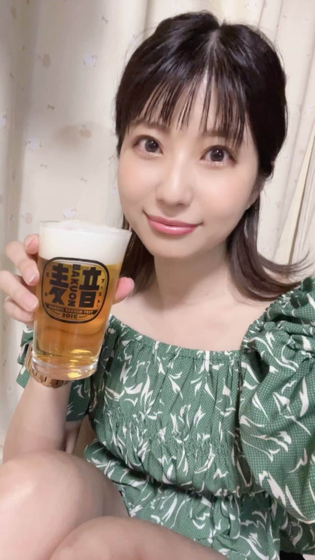 天野麻菜のインスタグラム：「ビール女子。3604」