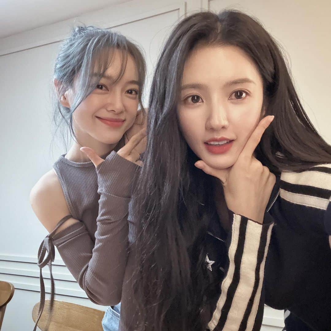 キム・セジョン（Gugudan SeMiNa）さんのインスタグラム写真 - (キム・セジョン（Gugudan SeMiNa）Instagram)「류샐리 ㅜㅇㅠ💕 @sally_lxning」9月18日 20時09分 - clean_0828