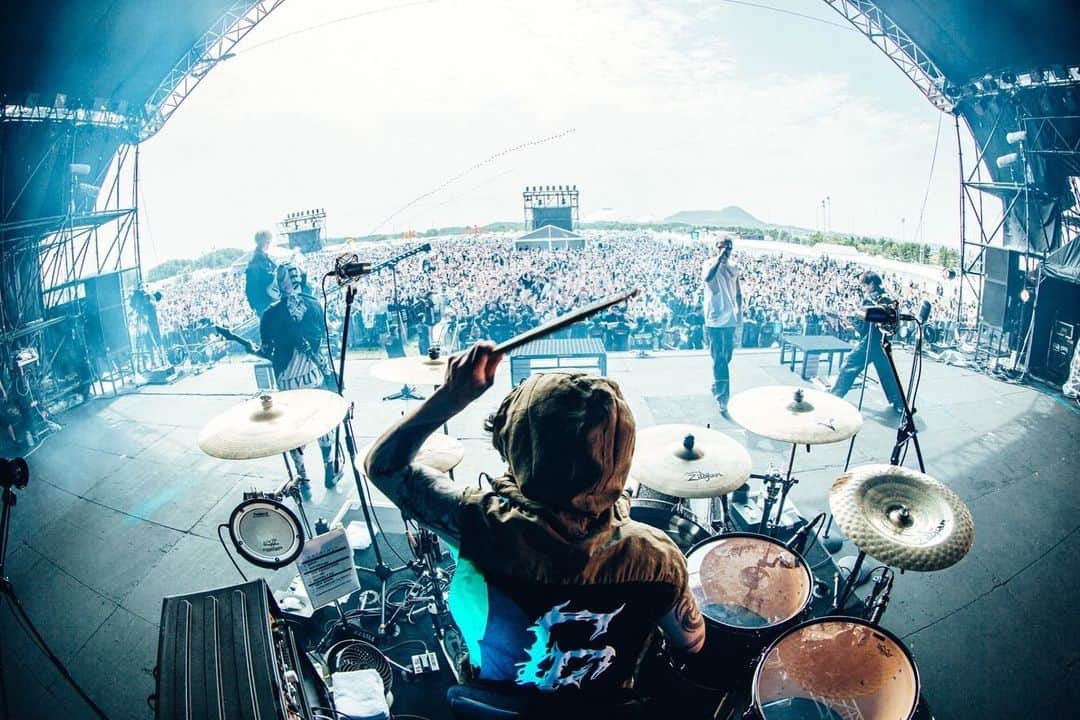 coldrainさんのインスタグラム写真 - (coldrainInstagram)「WILD BUNCH FEST. 2023  Photos by @__tpwbo  #coldrain #wbf #ワイバン」9月18日 20時20分 - coldrain_official